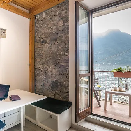 Guesthost - Lovely With Balcony A Few Mt From The * Nesso